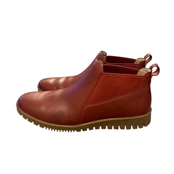 Dansko Shoes - NEW! Dansko Womans 10.5 Louisa $165 Leather Ankle Boots Pull On COMFORT Red 41